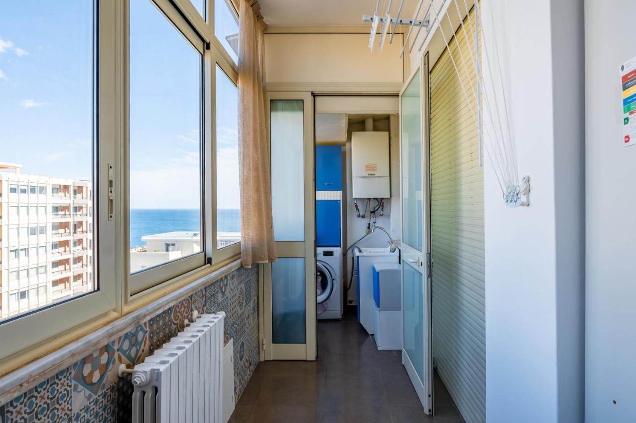 Catania Seaview Apartment With Balcony Екстериор снимка